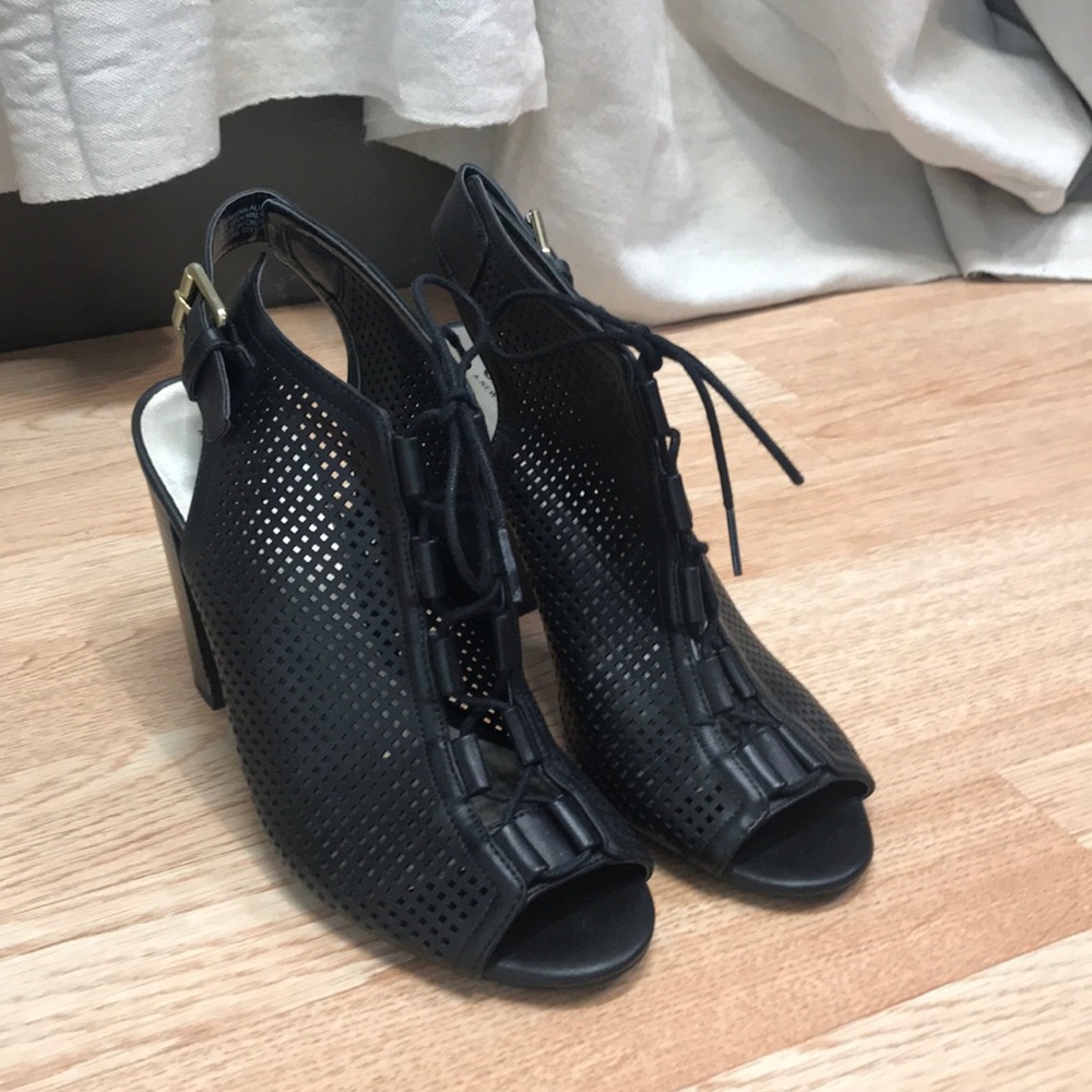 ANA Black leather mesh high heel